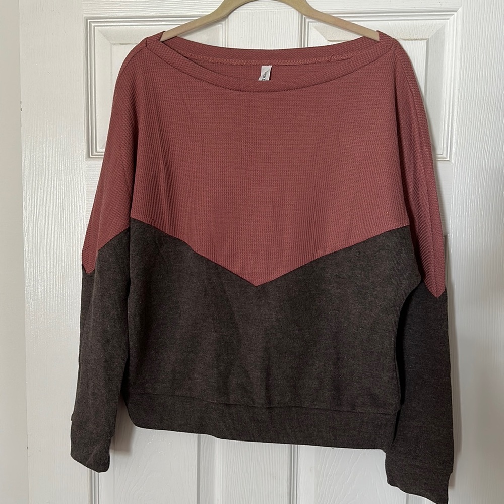 Long sleeve sweater